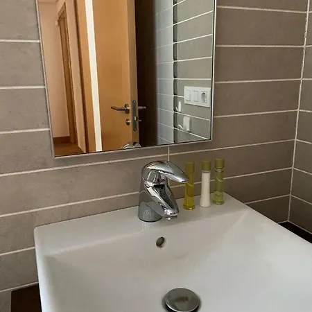 Apartamento De 2 Habitaciones En Miradoiro * Vigo