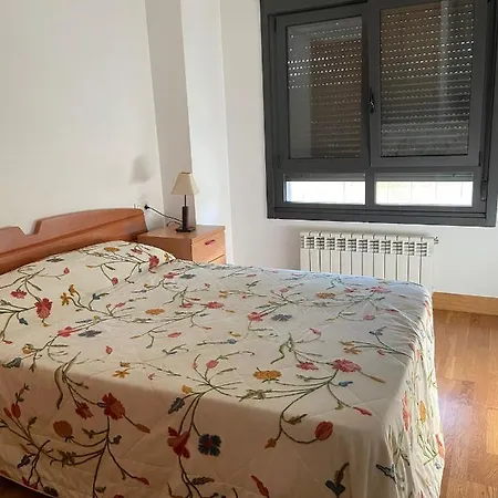 Apartamento De 2 Habitaciones En Miradoiro