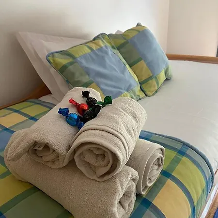 Apartamento De 2 Habitaciones En Miradoiro * Vigo